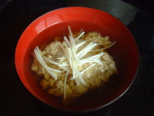 もくずがにのかに汁